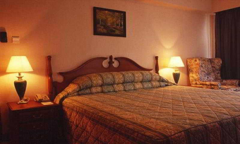 Ming Wah International Convention Centre Hotel Shenzhen Room photo